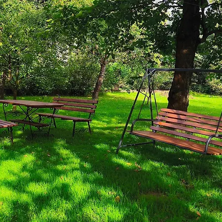 Tarnow-moscice Przy Moscie Lägenhet *